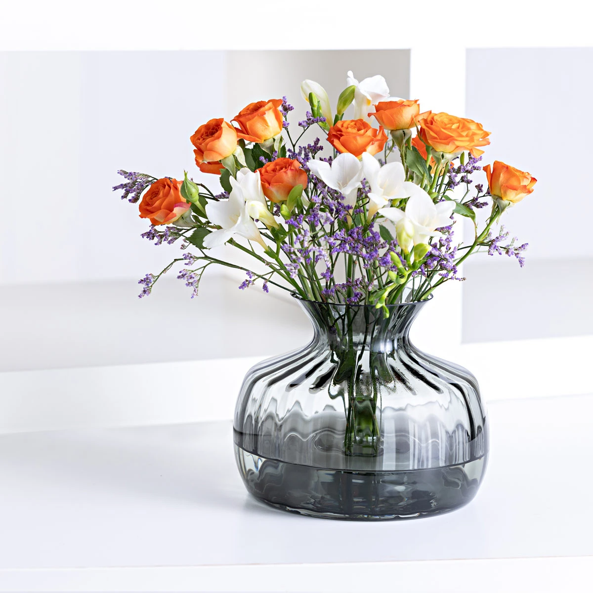 Cushion Medium Smoke Vase 5 Cushion Medium Smoke Vase - Image 3